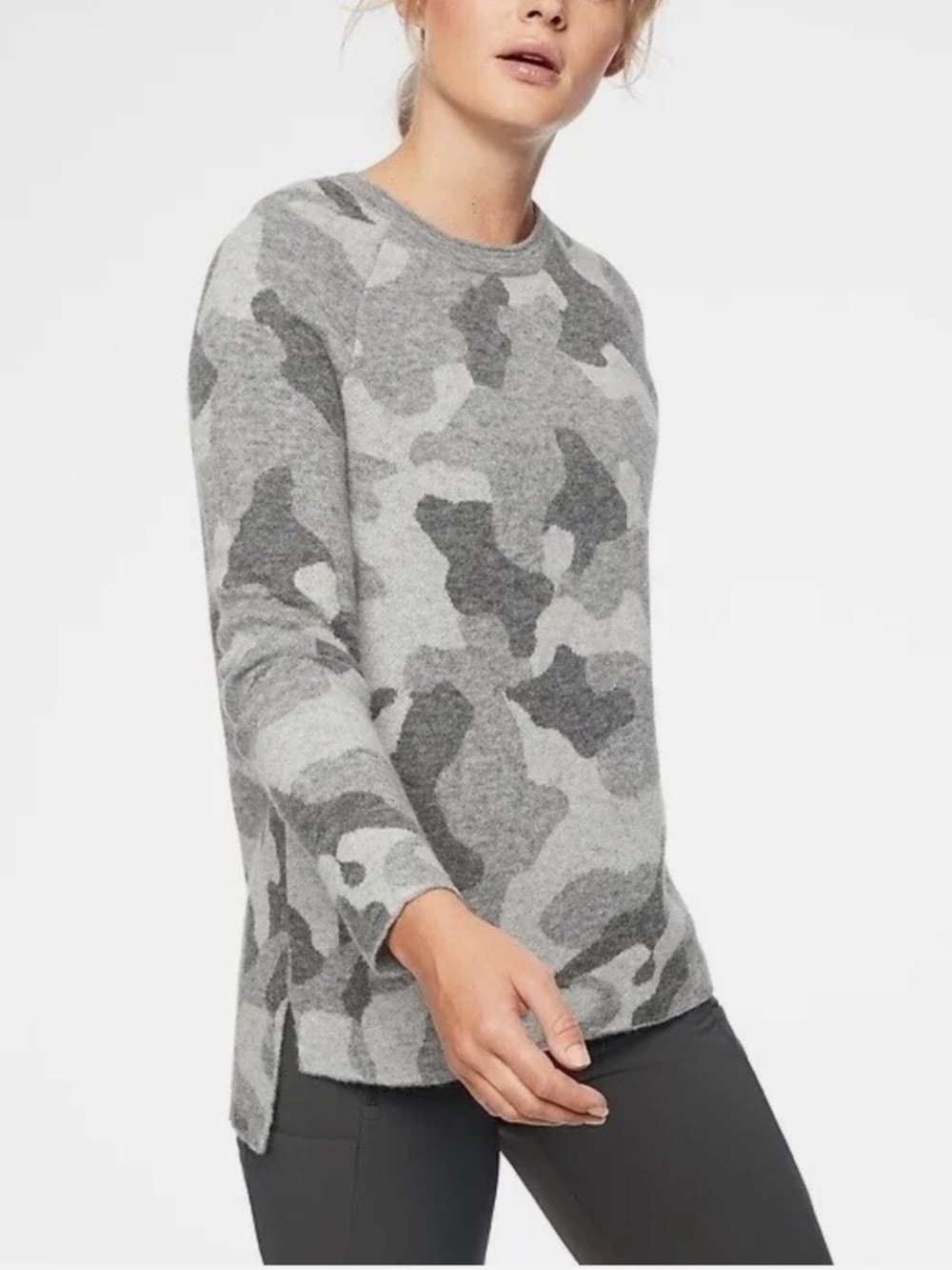 Athleta Undercover Camo Pullover Sweater in CYA Grey‎